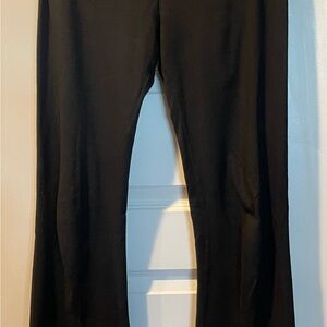 Zenana Outfitters Black yoga pants